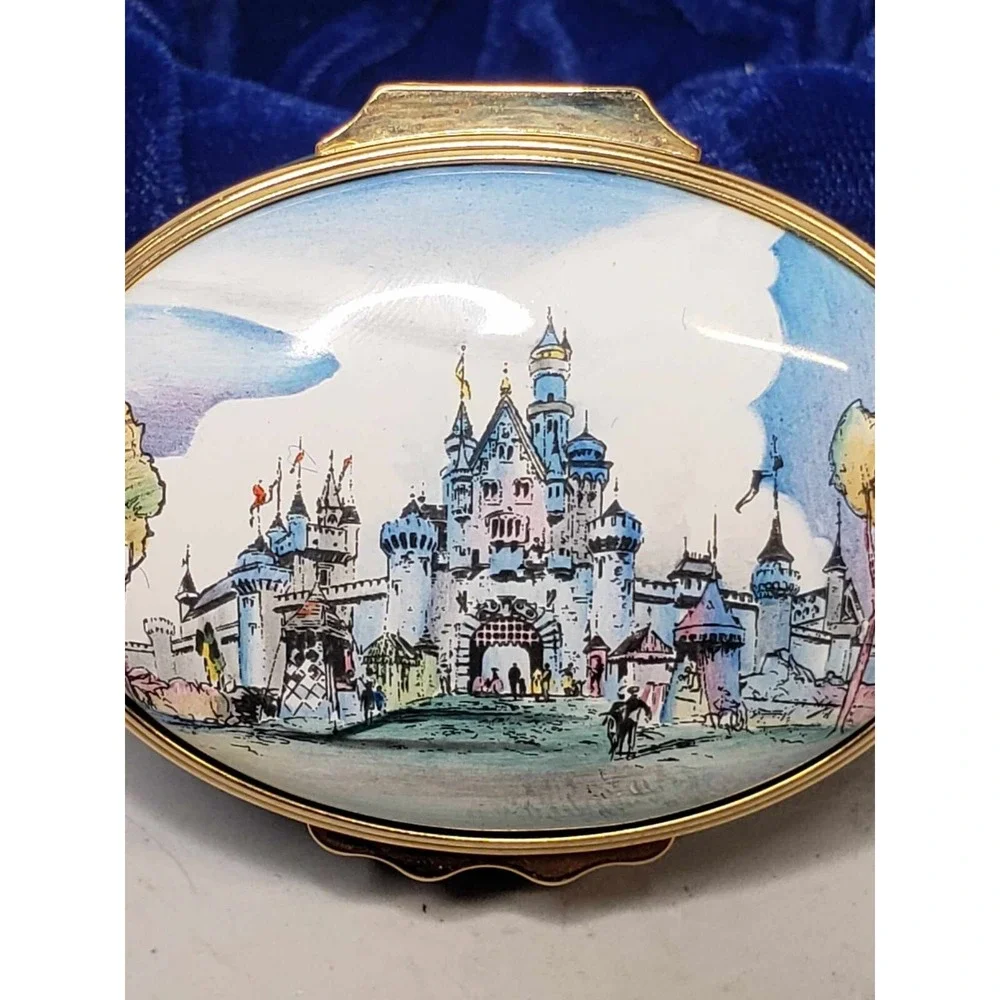 Halcyon‎ Days Enamels Sleeping Beauty Castle Box 45 Years 581/1955 Disney